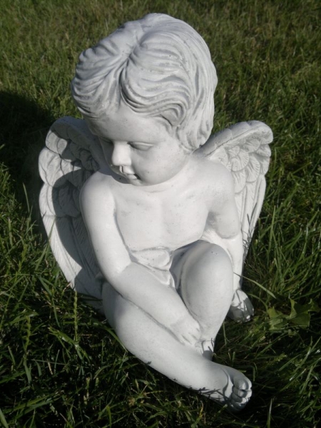 angel figure "Angel sitting"