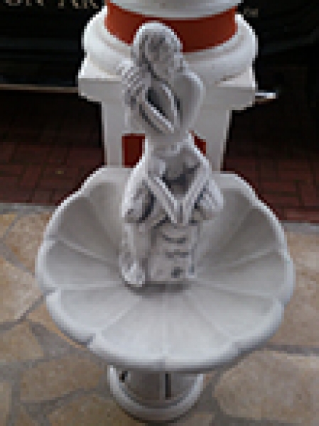 Steinbrunnen, Gartenbrunnen, Brunnen