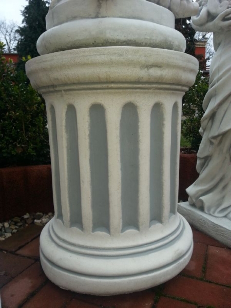 Sockel, Kapitell, Podest, Figurensockel, Steinsockel, Gartendekoration