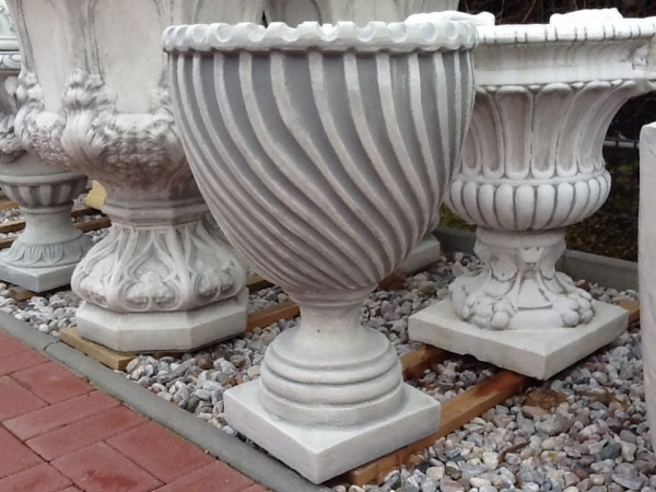 vase / planter for garden or patio