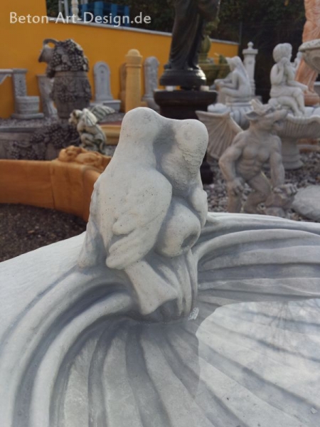 Vogeltränke, Steinfiguren, Gartenfiguren, Skulpturen, Statuen