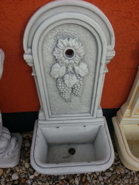 Wandbrunnen, Gartenbrunnen, Steinbrunnen, Gartendekoration